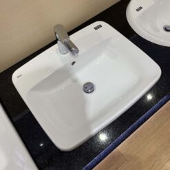 Chau lavabo Inax Al 2398v duong vanh 5