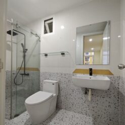 Chau lavabo treo tuong Inax AL 312 4