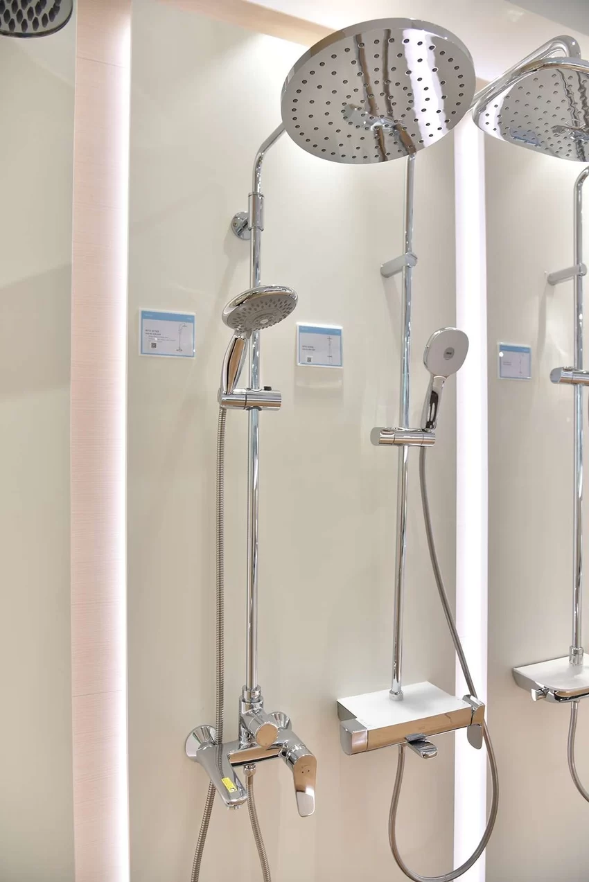 Bộ sen cây nóng lạnh INAX BFV-515S Bộ sen cây nóng lạnh INAX BFV-515S - Hình 2