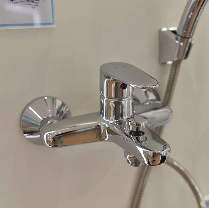 Bộ vòi sen tắm nóng lạnh INAX BFV-1113S-4C (BFV1113S4C) 27 Tiện lợi và dễ dàng lắp đặt Bộ vòi sen INAX BFV-1113S-4C