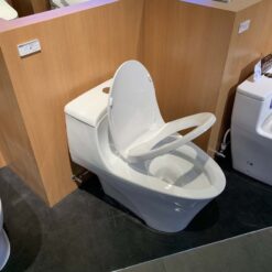 Bồn cầu 1 khối TOTO MS823DRT2 nắp đóng êm TC393VS