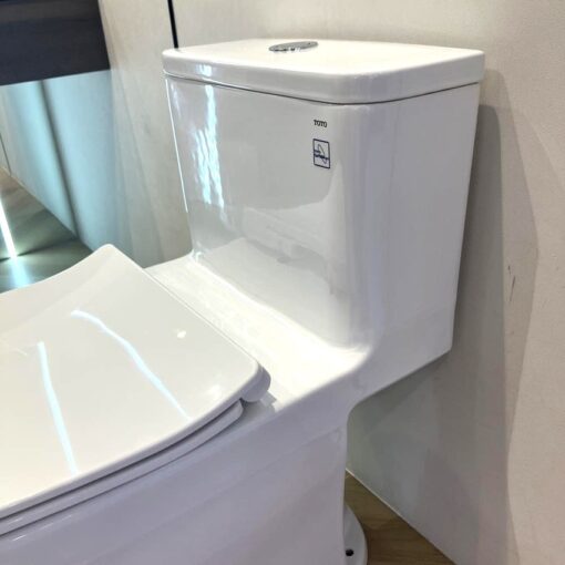 Bồn cầu 1 khối TOTO MS857DT8 nắp đóng êm TC600VS
