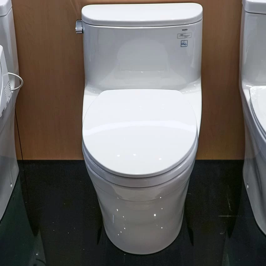 Bồn cầu 1 khối TOTO MS887RT2 nắp đóng êm TC393VS 16 Bồn cầu 1 khối TOTO MS887RT2 nắp đóng êm TC393VS