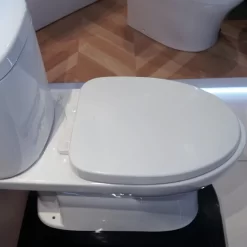 Bồn cầu 2 khối TOTO CS325DRT3 nắp đóng êm TC385VS