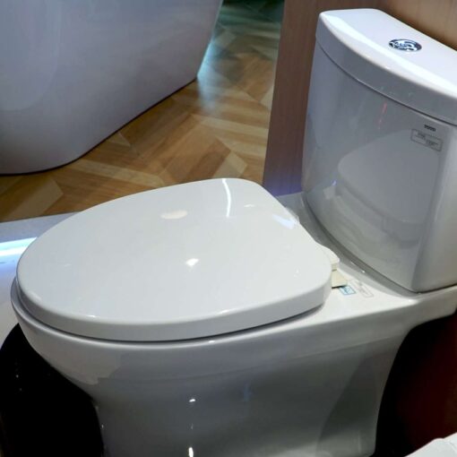 Bồn cầu 2 khối TOTO CS769DRT3 nắp đóng êm TC385VS