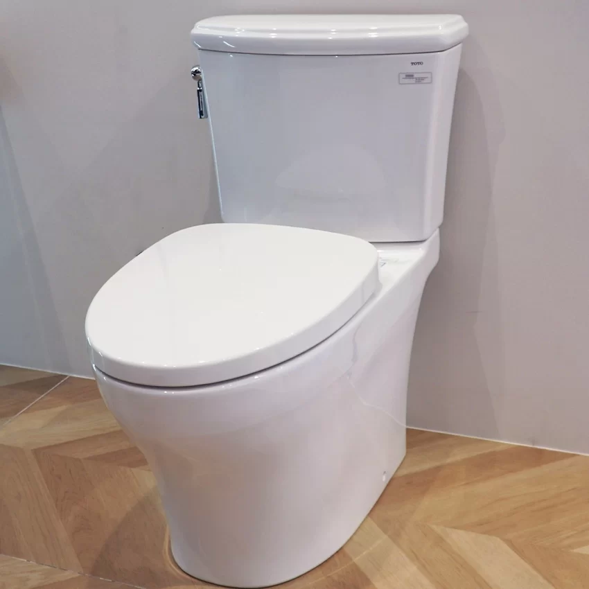 Bồn cầu 2 khối TOTO CS986GT3 nắp đóng êm TC385VS Bồn cầu 2 khối TOTO CS986GT3 nắp đóng êm TC385VS