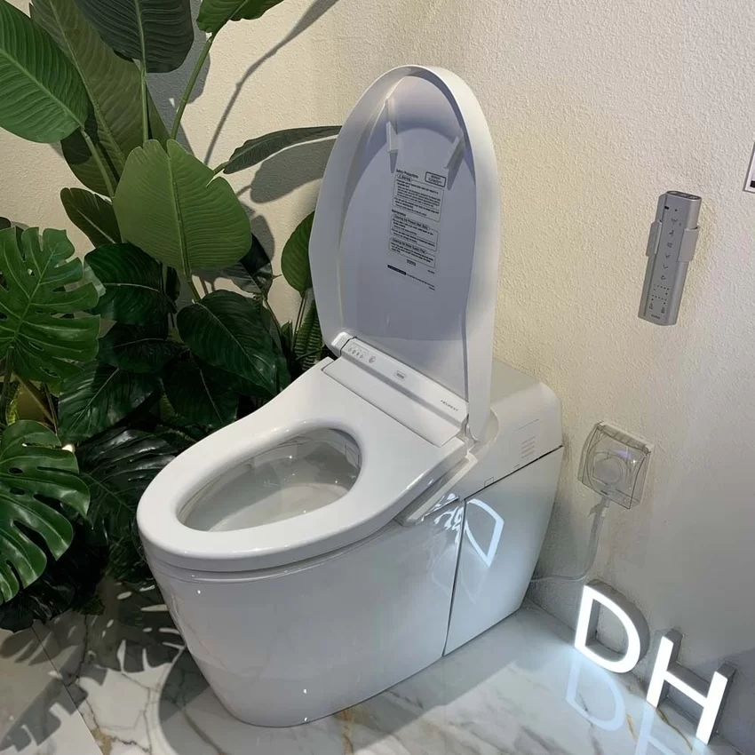 Bồn cầu thông minh Neorest DH TOTO CS988VT TCF9575Z T53P100VR - Hình 4 Bồn cầu thông minh Neorest DH TOTO CS988VT TCF9575Z T53P100VR - Hình 4