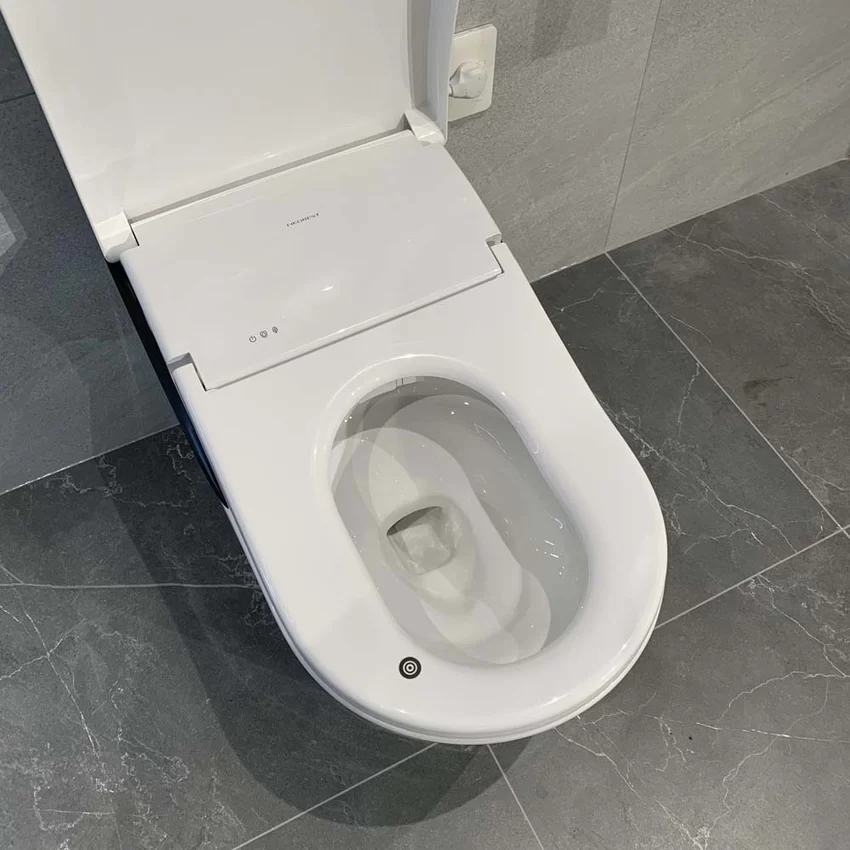 Bề mặt men sứ chống bám bẩn CeFiONtect của Neorest LS TOTO Bề mặt men sứ chống bám bẩn CeFiONtect
