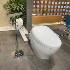 Bồn cầu thông minh Neorest NX I TOTO CS900VT T53P100VR bảng điều khiển màu bạc