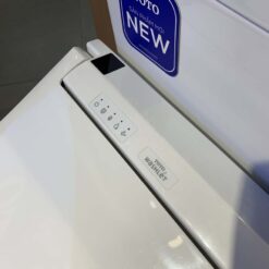 Bồn cầu TOTO CS302DW14 2 khối nắp điện tử Washlet C5 TCF24410AAA