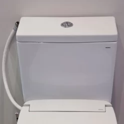 Bồn cầu TOTO CS326DE2 2 khối nắp rửa cơ TCW07S