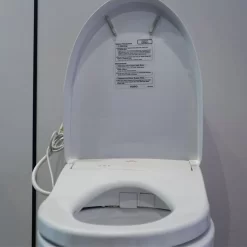 Bồn cầu TOTO CS326DW11 2 khối nắp điện tử Washlet S7 TCF4911Z