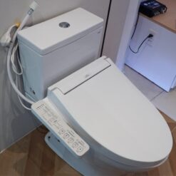 Bồn cầu TOTO CS326DW16 2 khối nắp điện tử Washlet C2 TCF23410AAA