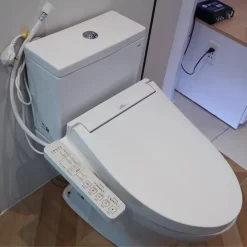 Bồn cầu TOTO CS326DW16 2 khối nắp điện tử Washlet C2 TCF23410AAA 13 Bồn cầu TOTO CS326DW16 2 khối nắp điện tử Washlet C2 TCF23410AAA