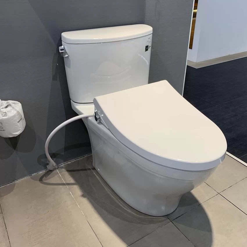 Bồn cầu TOTO CS767RE4 2 khối nắp rửa cơ TCW1211A 13 Bồn cầu TOTO CS767RE4 2 khối nắp rửa cơ TCW1211A