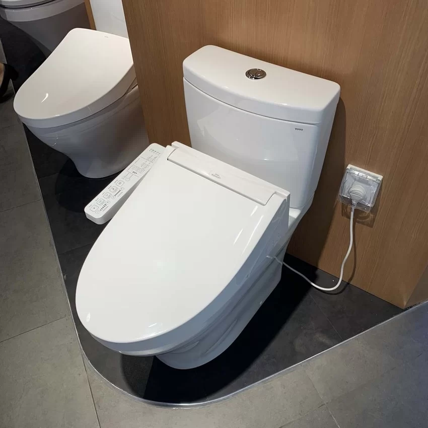 Bồn cầu TOTO CS769CDRW17 2 khối nắp điện tử Washlet C2 TCF23460AAA giấu dây 19 Bồn cầu TOTO CS769CDRW17 hình 2