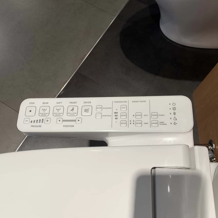 Bồn cầu TOTO CS769CDRW17 2 khối nắp điện tử Washlet C2 TCF23460AAA giấu dây 20 Bồn cầu TOTO CS769CDRW17 hình 5