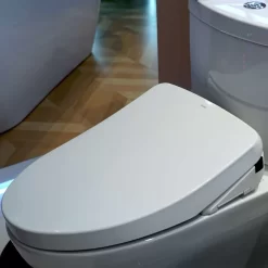 Bồn cầu TOTO CS769DRW11 2 khối nắp điện tử Washlet S7 TCF4911Z