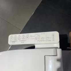 Bồn cầu TOTO CS838CDW17 2 khối nắp điện tử Washlet C2 TCF23460AAA giấu dây