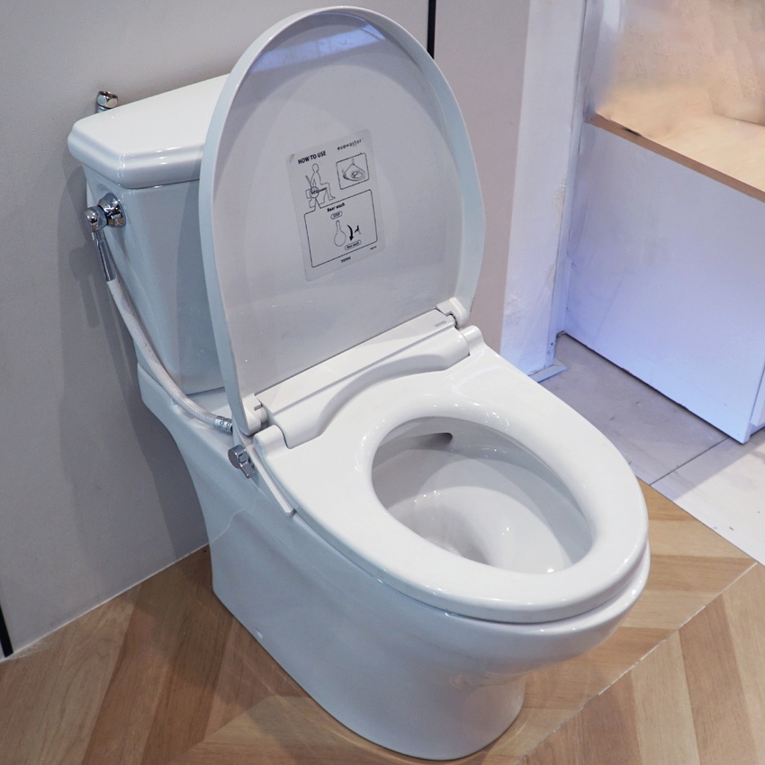 Bồn cầu TOTO CS986GE2 2 khối với nắp rửa cơ TCW07S