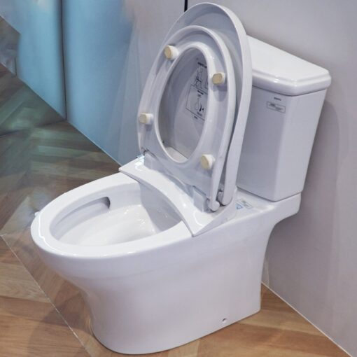 Bồn cầu TOTO CS986GE2 2 khối nắp rửa cơ TCW07S