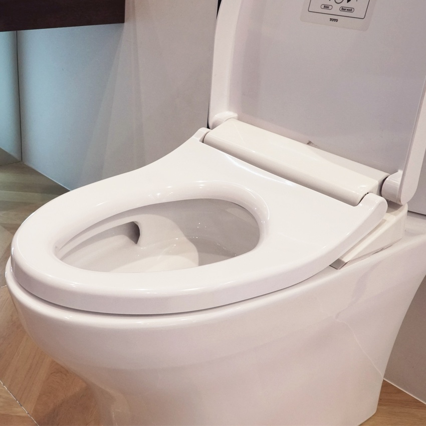 Chi tiết Bồn cầu TOTO CS986GE4