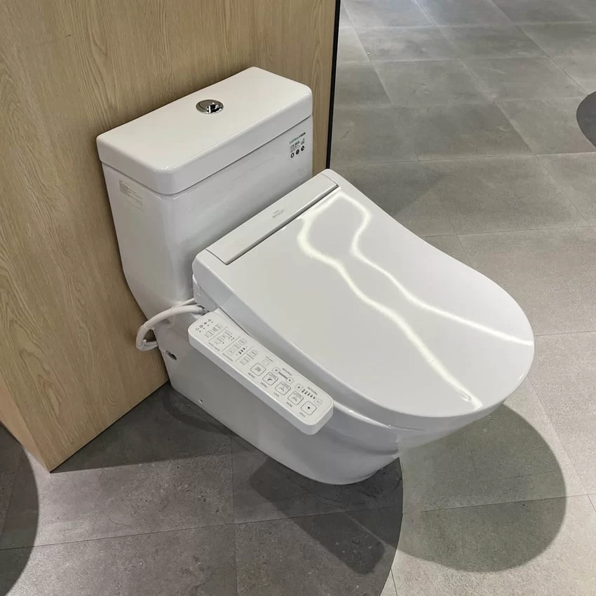 Ảnh chi tiết Bồn cầu TOTO CW166RB TCF33320GAA T53P100VR Ảnh chi tiết Bồn cầu TOTO CW166RB TCF33320GAA T53P100VR