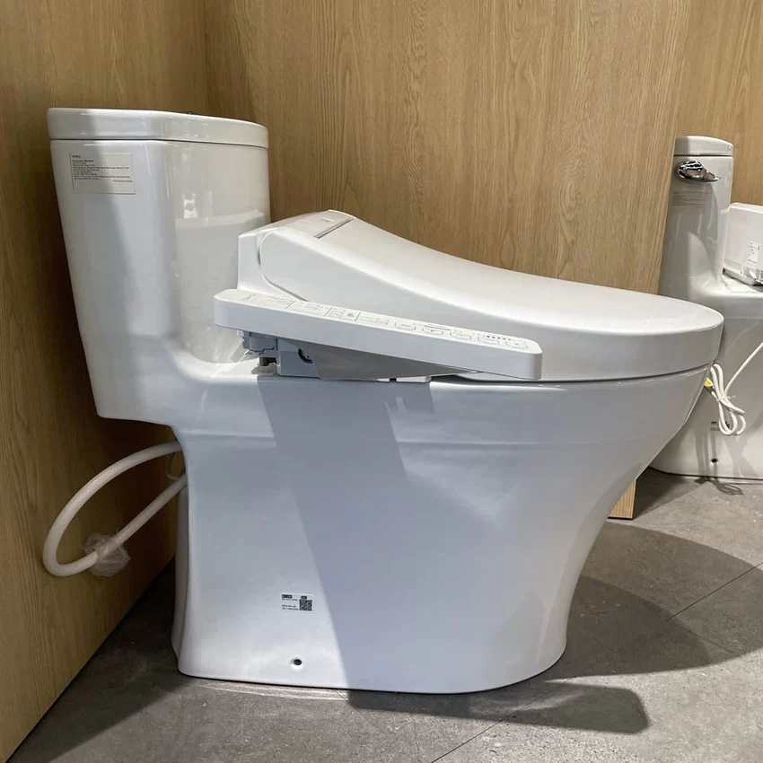 Bồn cầu TOTO MS855CDW17 1 khối nắp điện tử Washlet C2 TCF23460AAA giấu dây 16 Cận cảnh Bồn cầu TOTO MS855CDW17