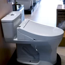 Bồn cầu TOTO MS855DW14 1 khối nắp điện tử Washlet C5 TCF24410AAA