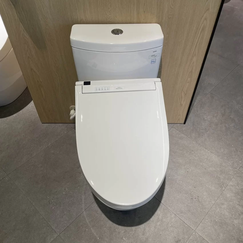 Bồn cầu TOTO MS889CDRW15 1 khối nắp điện tử Washlet C5 TCF24460AAA giấu dây 8 Bồn cầu TOTO MS889CDRW15 1 khối nắp điện tử Washlet C5 TCF24460AAA giấu dây