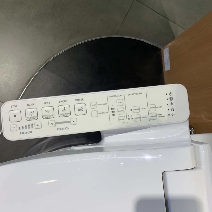Bồn cầu TOTO MS889CDRW17 Bồn cầu TOTO MS889CDRW17 1 khối nắp điện tử Washlet C2 TCF23460AAA giấu dây 5
