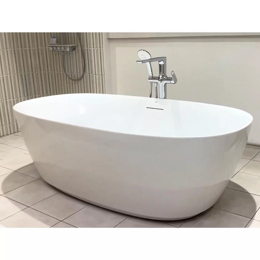 Chất liệu Acrylic sáng bóng của INAX BF-1760V Chất liệu Acrylic sáng bóng của INAX BF-1760V