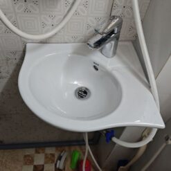 Chậu rửa lavabo treo tường INAX L-281V (L281V) đặt góc