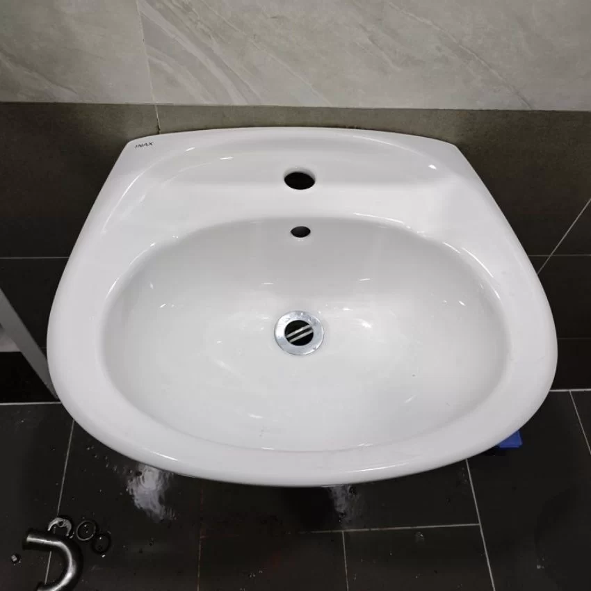 Chậu rửa lavabo treo tường INAX L-284V Chậu rửa lavabo treo tường INAX L-284V - hình ảnh 2
