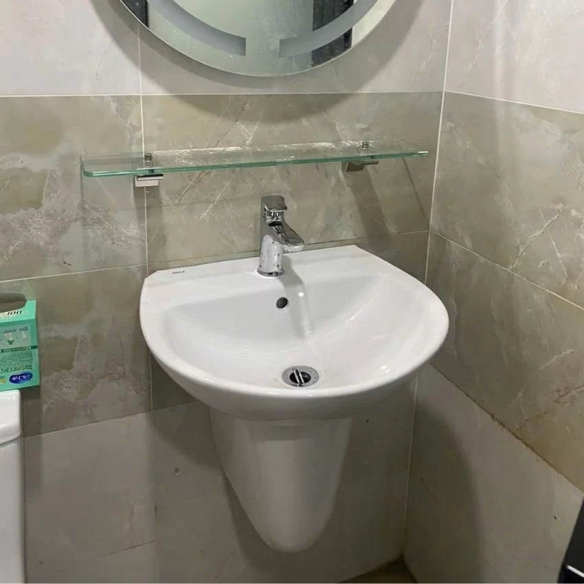 Chậu rửa treo tường INAX L-285V chi tiết Chậu rửa treo tường INAX L-285V
