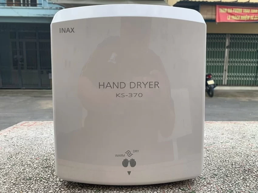 Máy sấy tay Inax KS-370 (KS370) 13 Vỏ máy chất liệu cao cấp Inax KS-370