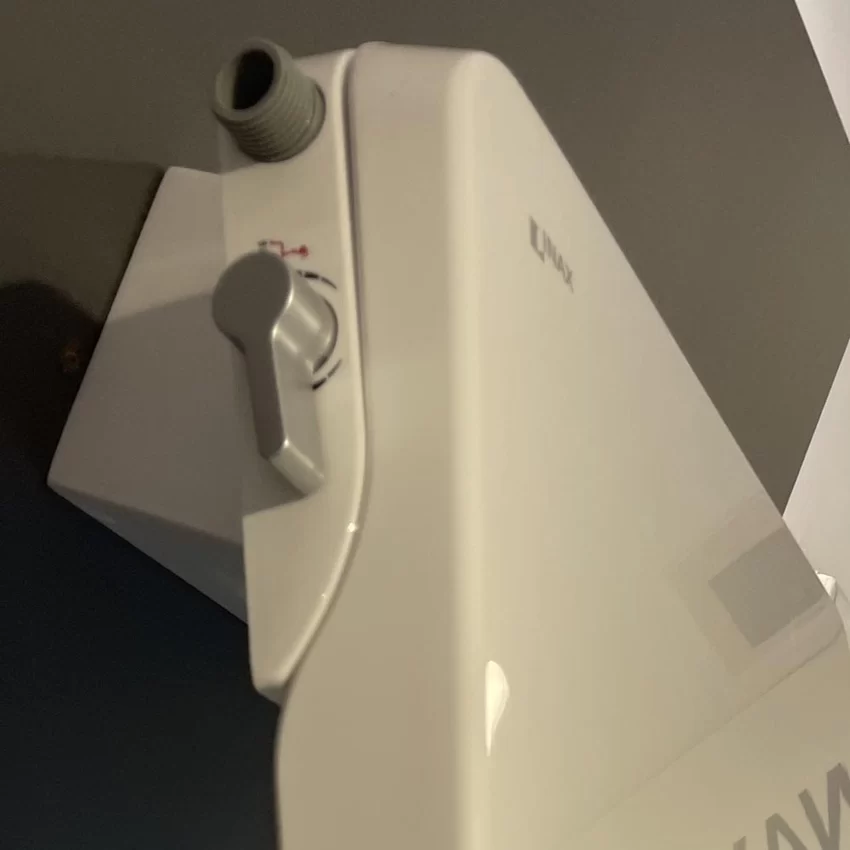 Nắp rửa cơ INAX CW-S15VN (CWS15VN) 7 Nắp rửa cơ INAX CW-S15VN (CWS15VN)