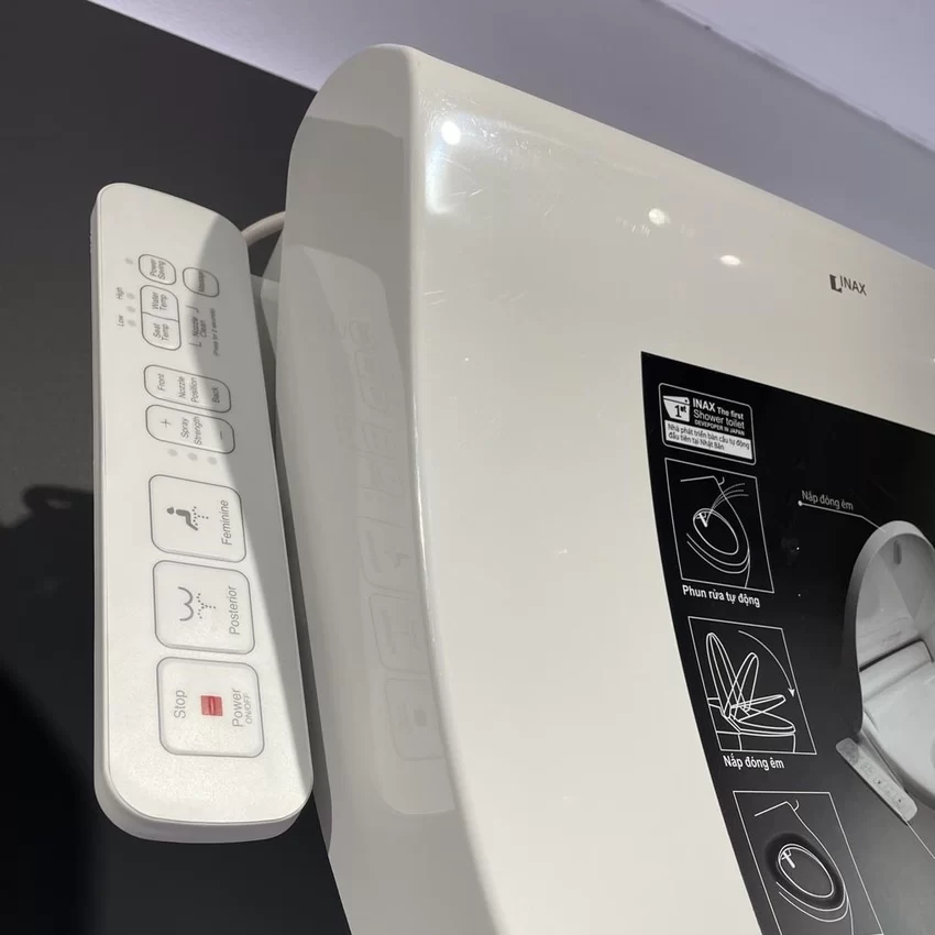 Nắp rửa điện tử thông minh INAX CW-H17VN (CWH17VN) 19 Nắp rửa điện tử thông minh INAX CW-H17VN thuận tiện lắp đặt SKU: CW-H17VN/BW1