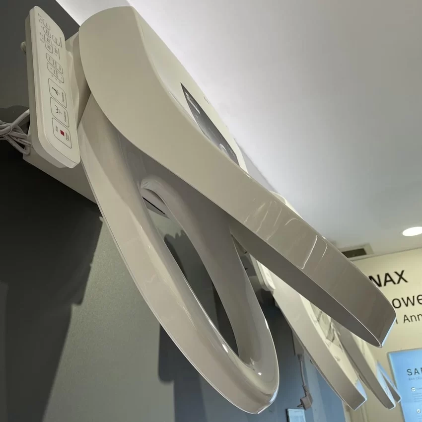 Nắp rửa điện tử thông minh INAX CW-H18VN (CWH18VN) 15 Nắp rửa điện tử thông minh INAX CW-H18VN (CWH18VN)