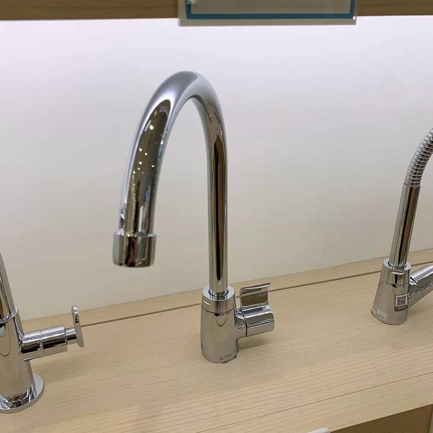 Vòi bếp nước lạnh INAX SFV-21 (SFV21) 4 Vòi bếp nước lạnh INAX SFV-21 (SFV21)