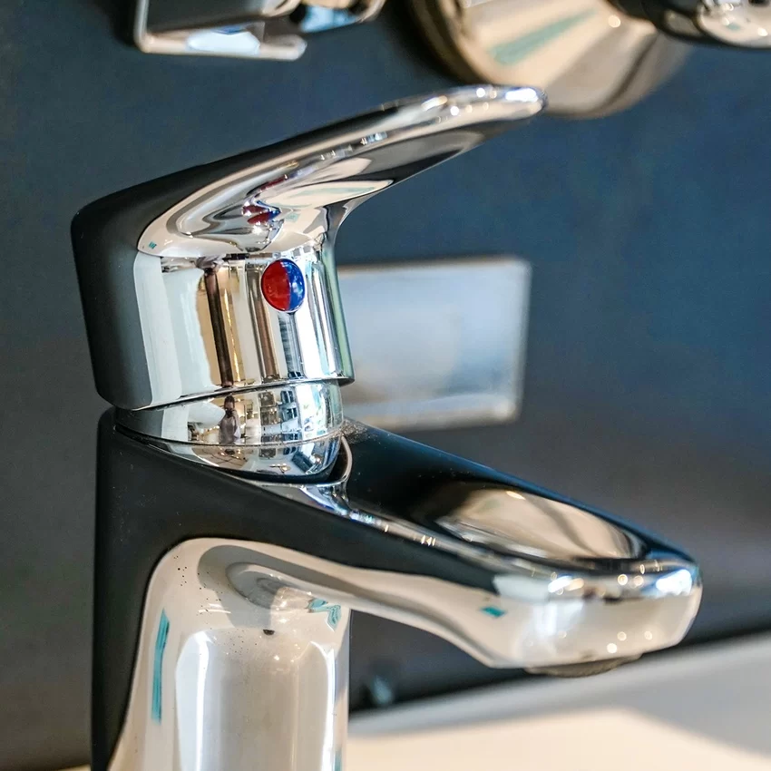 Vòi chậu lavabo nóng lạnh INAX LFV-1112S (LFV1112S) 13 voi chau lavabo nong lanh inax lfv 1112s 14