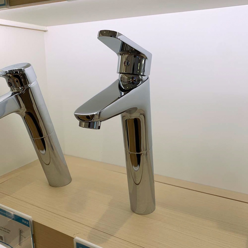 Thiết kế hiện đại của INAX LFV-112S