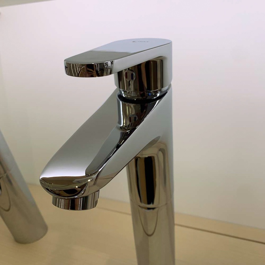 Vòi chậu Lavabo INAX LFV-112S trong không gian hiện đại