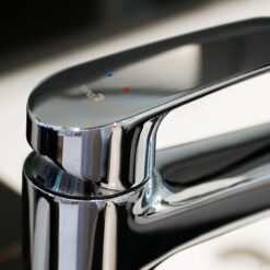 voi chau lavabo nong lanh inax lfv 2002s 3