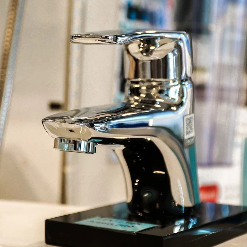 Vòi chậu lavabo nóng lạnh INAX LFV-212S (LFV212S) 19 voi chau lavabo nong lanh inax lfv 212s 10