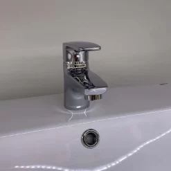 Vòi chậu lavabo nóng lạnh INAX LFV-212S (LFV212S) 26 voi chau lavabo nong lanh inax lfv 212s 3