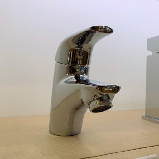 voi chau lavabo nong lanh inax lfv 3002s 6