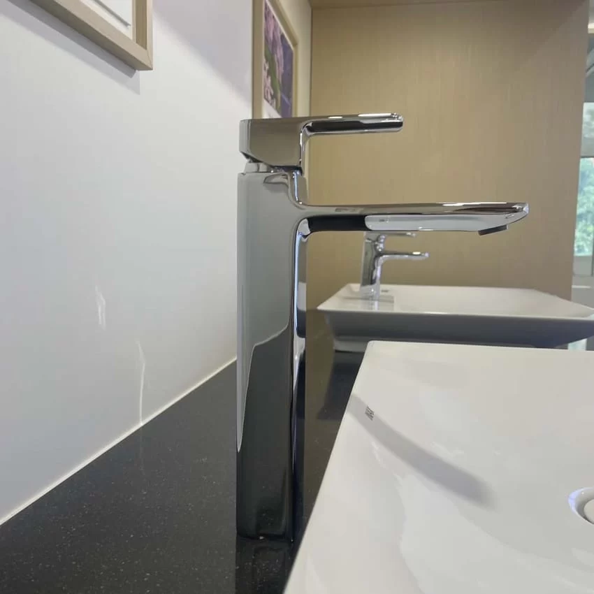 Vòi chậu lavabo nóng lạnh INAX LFV-5012SH (LFV5012SH) 10 voi chau lavabo nong lanh inax lfv 5012sh 2