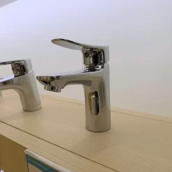 Vòi chậu lavabo nóng lạnh INAX LFV-502S (LFV502S) 30 voi chau lavabo nong lanh inax lfv 502s 4
