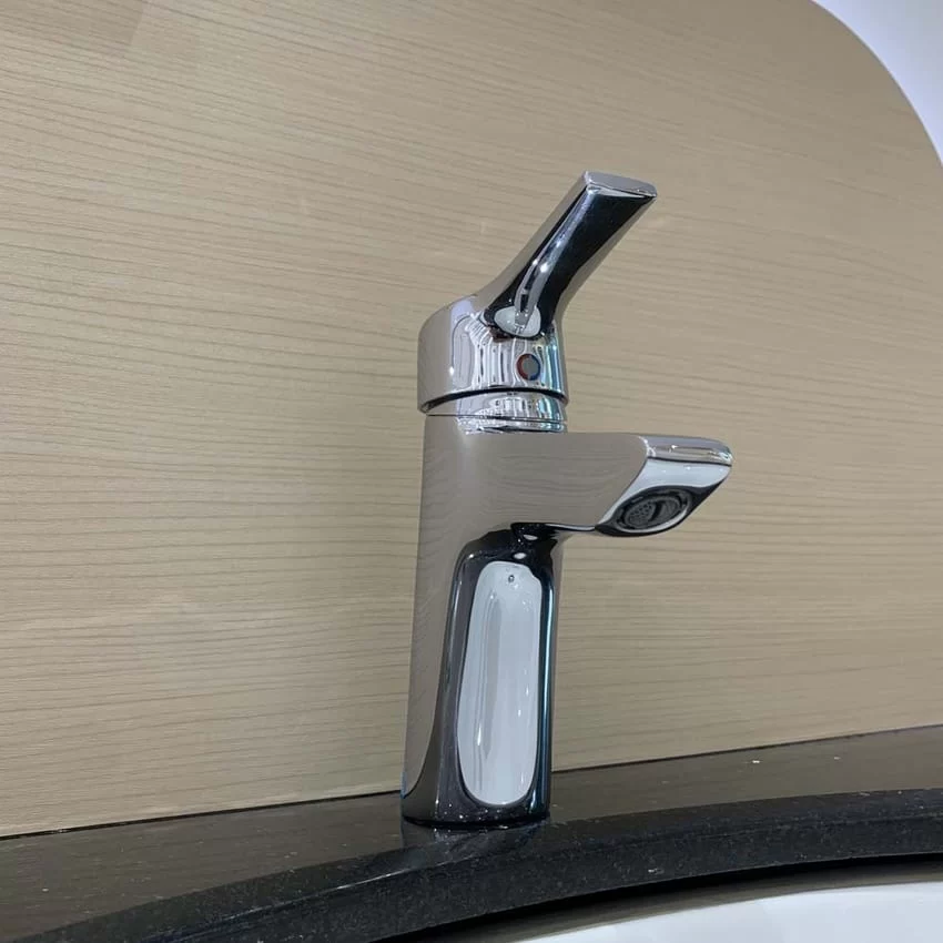Vòi chậu lavabo nóng lạnh INAX LFV-6012S (LFV6012S) 25 Thiết kế của vòi chậu lavabo nóng lạnh INAX LFV-6012S SKU LFV-6012S